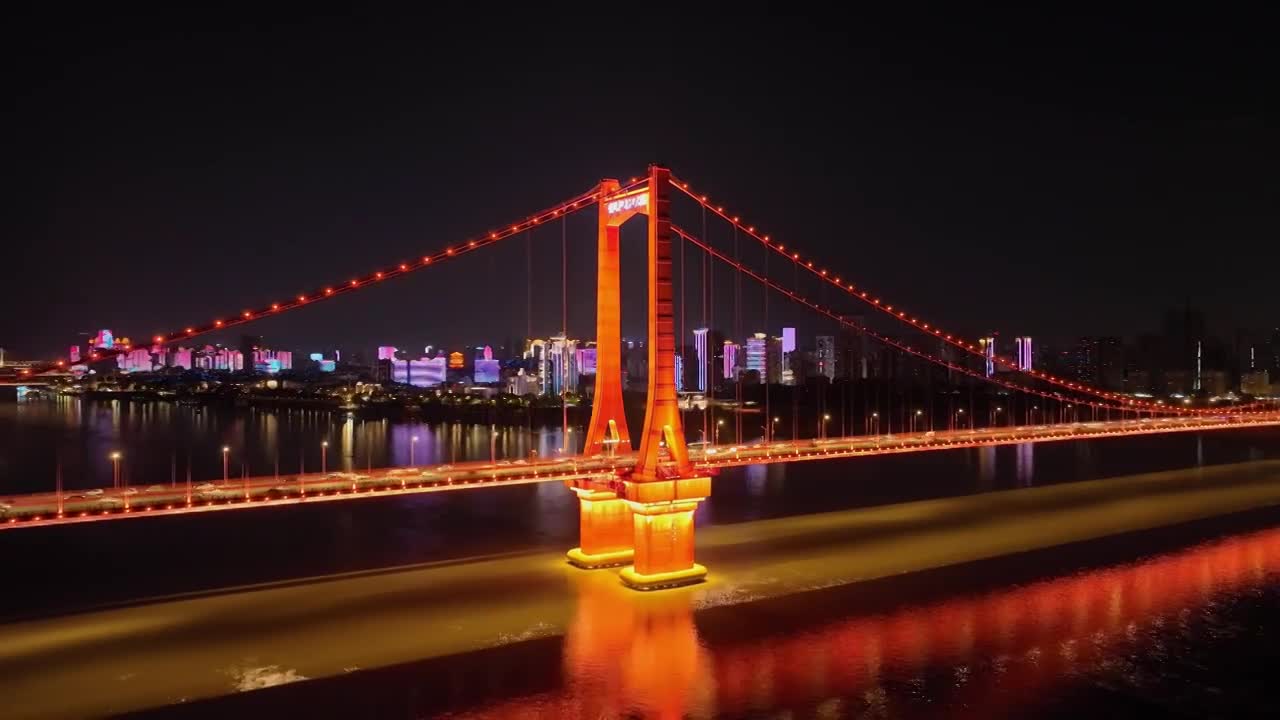 武汉鹦鹉洲长江大桥夜景综合视频素材