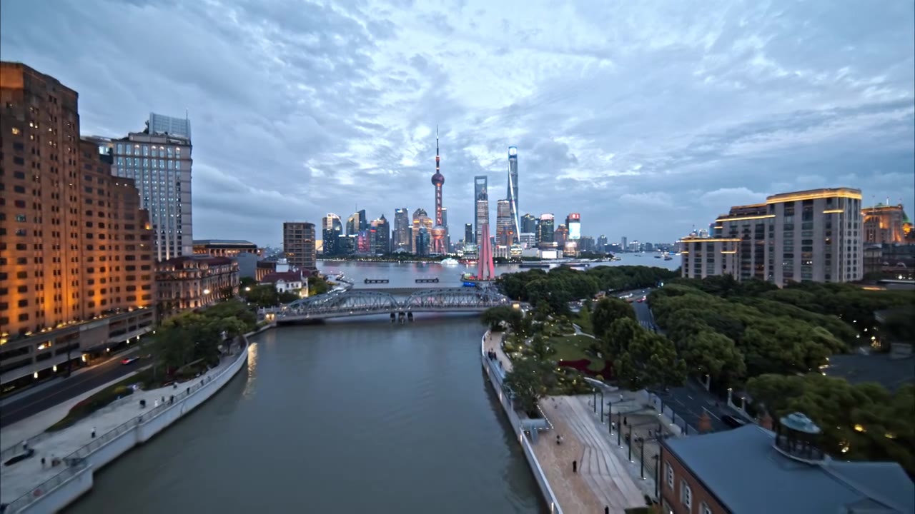 超广角上海陆家嘴夜景地标宣传片视频素材