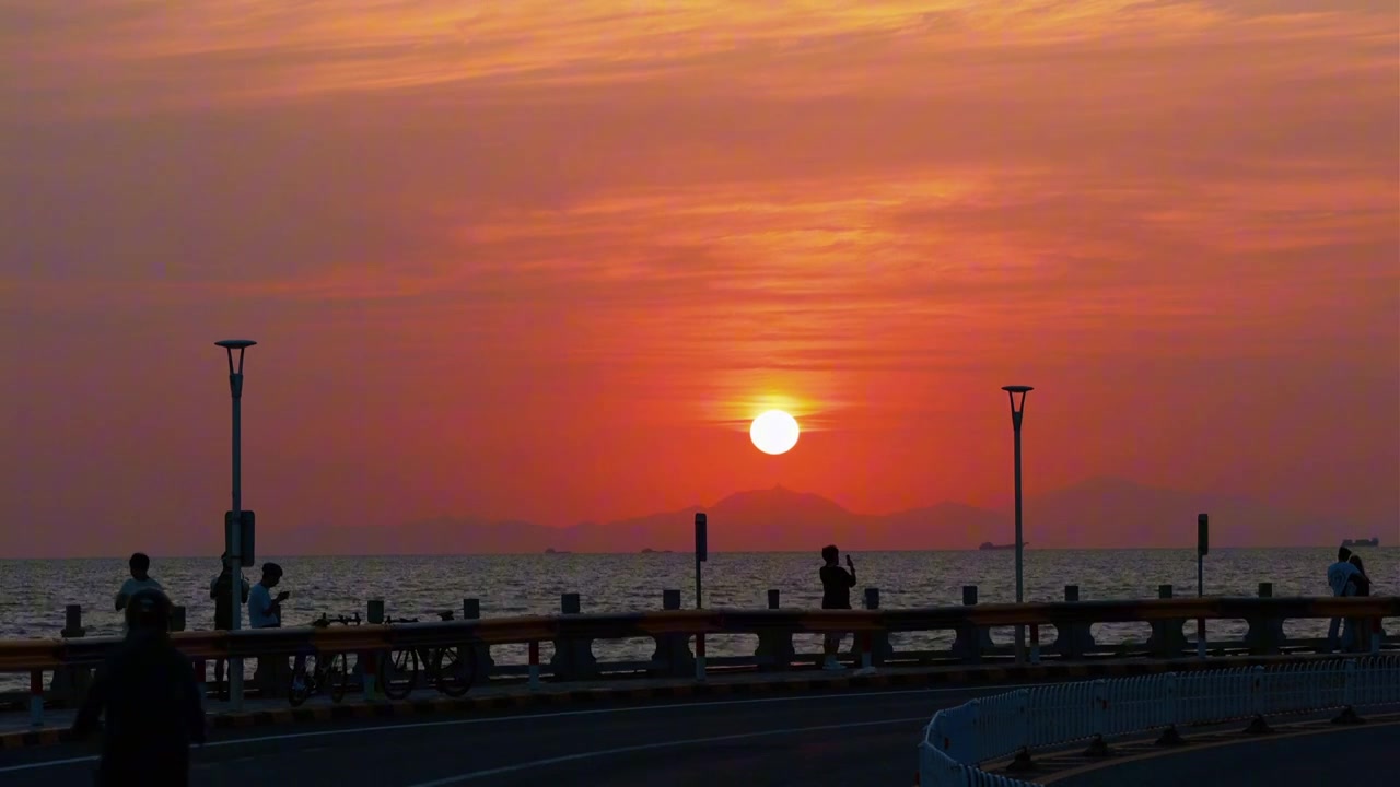 珠海情侣中路海上日出的自然风光视频下载