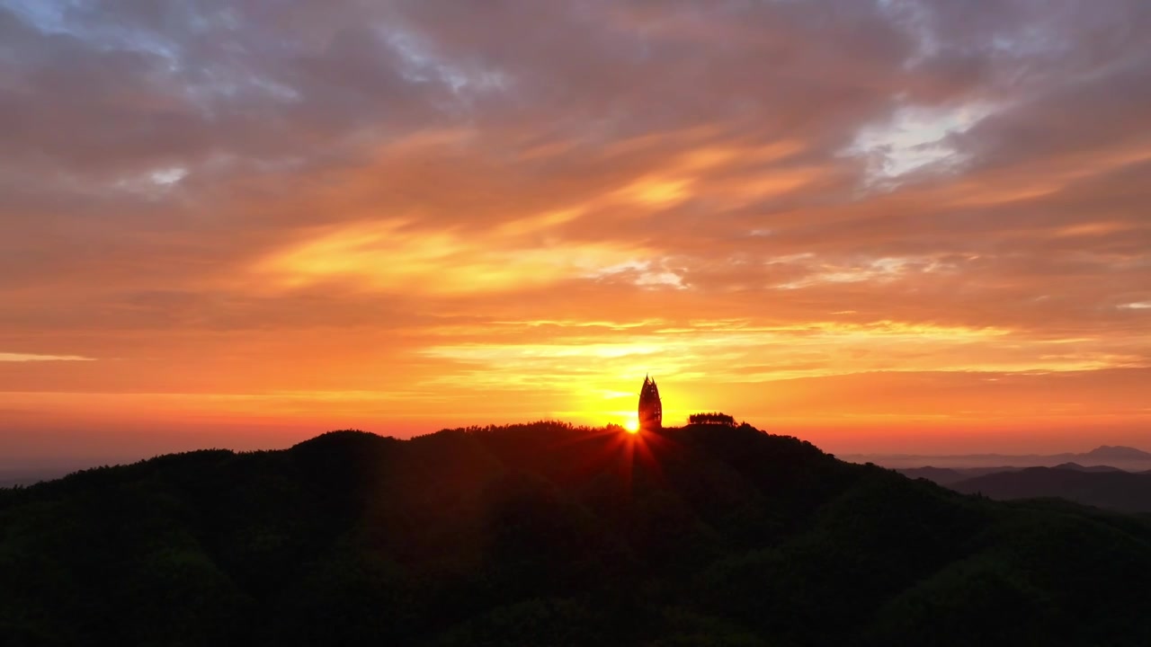 云彩 彩霞 日出 自然 旅行 景观塔 竹笋 龙孙 竹文化 竹产业视频下载