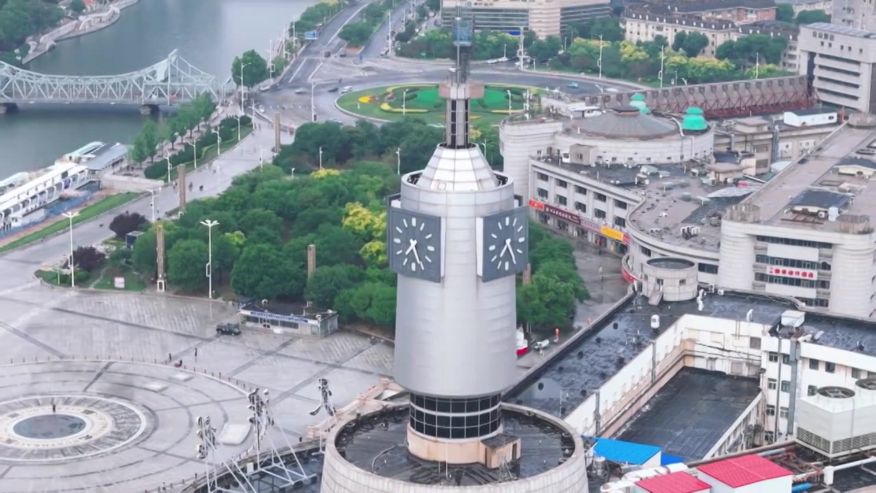 天津 地标航拍         津湾广场 海河   天津之眼 世纪钟 解放桥视频素材