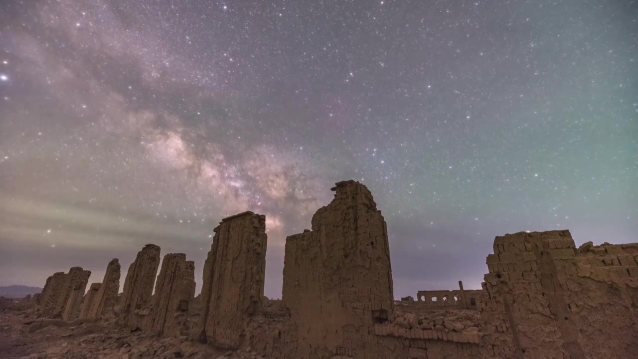 冷湖石油小镇星空延时视频素材