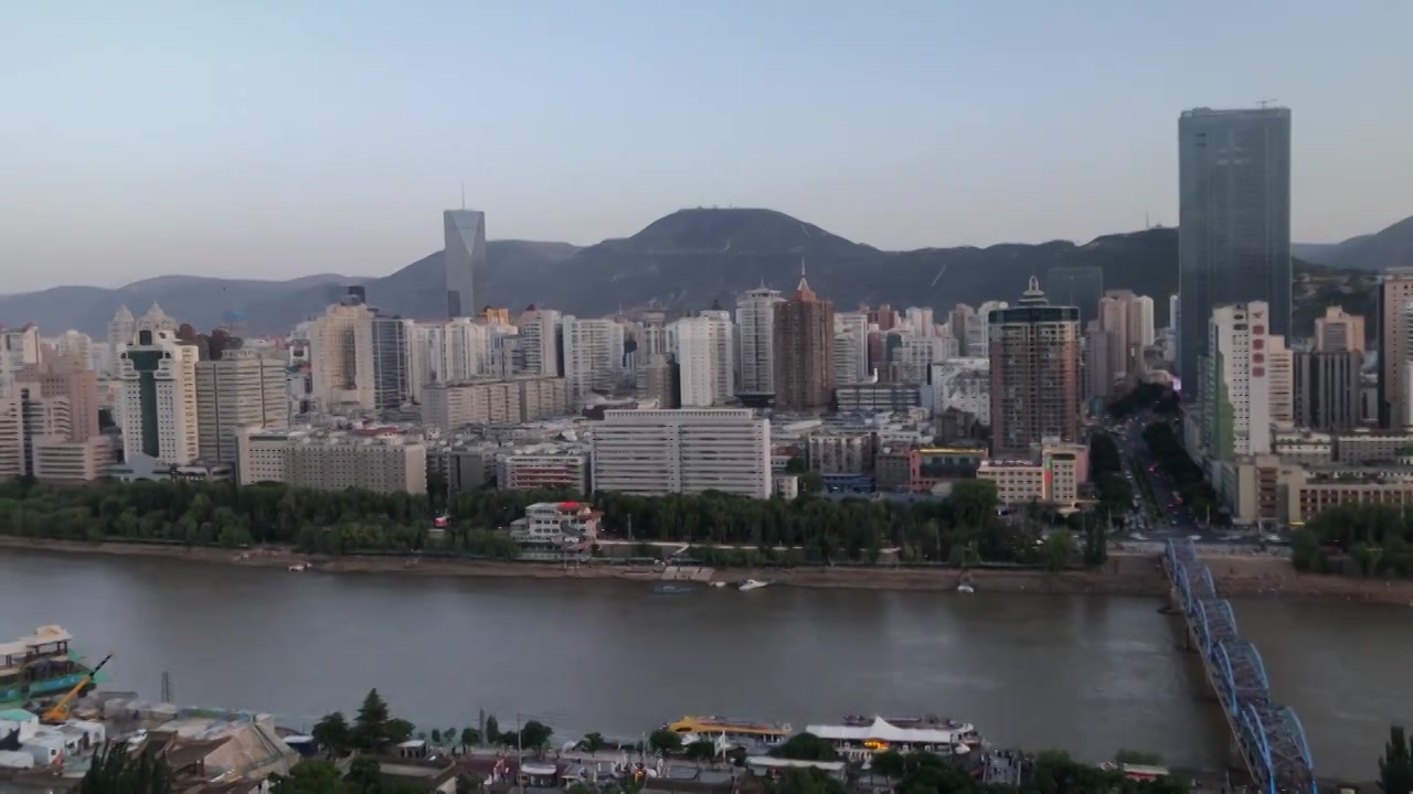 俯视兰州城市夜景，视频素材