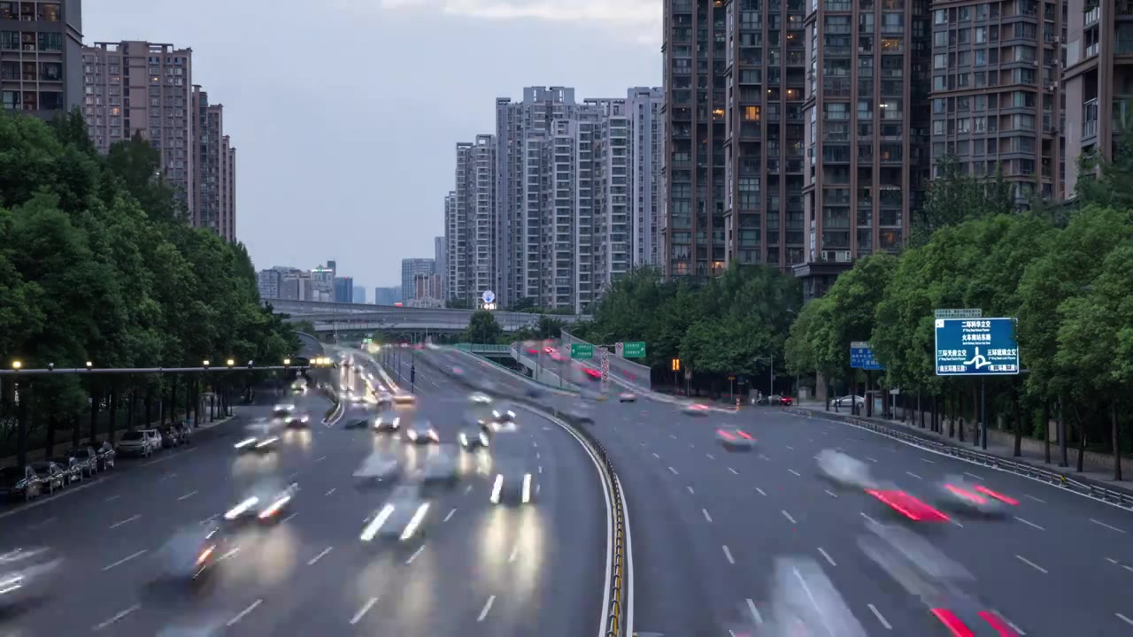 城市交通城市车流夜景延时视频素材