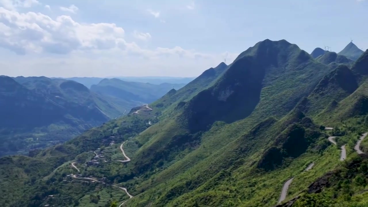 高山峡谷和山区公路视频素材