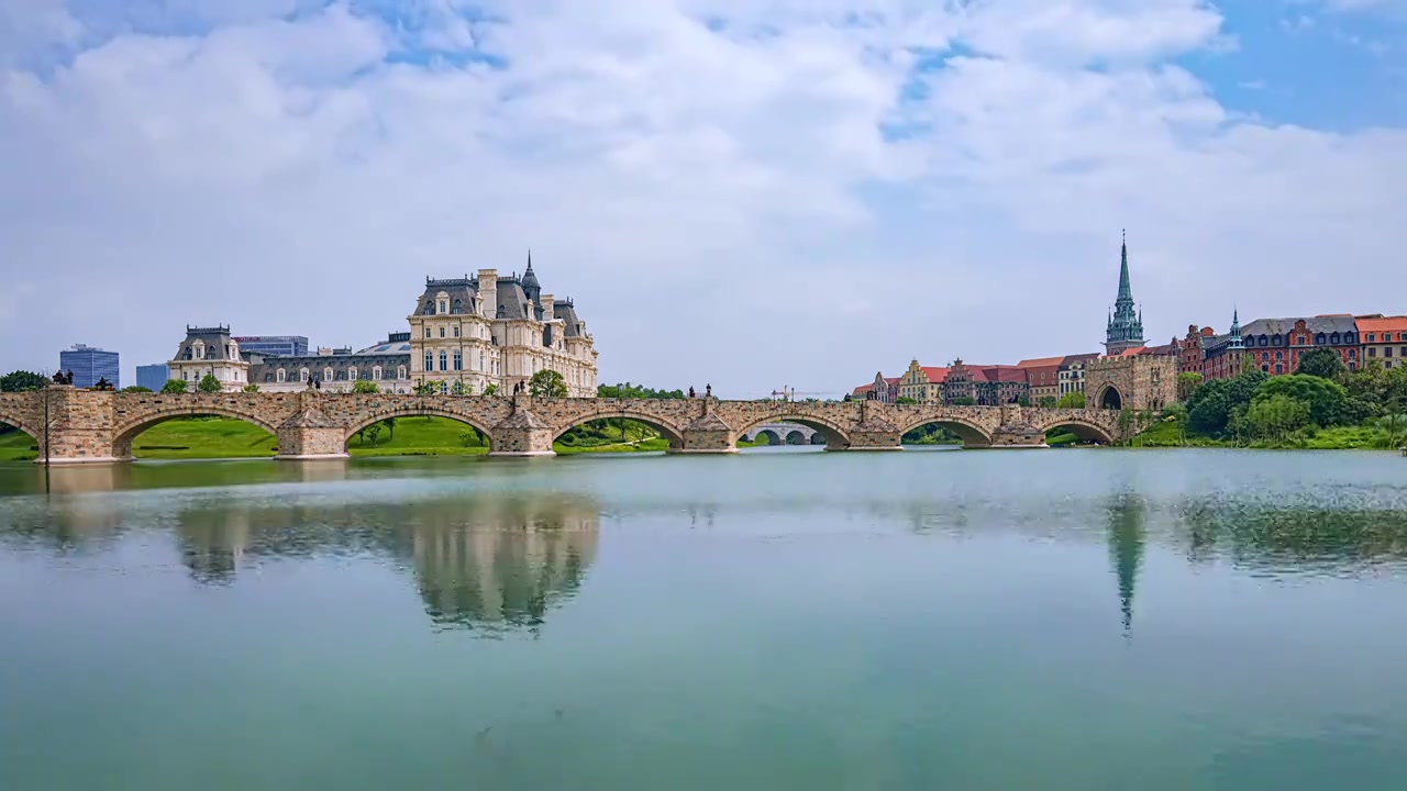 4k东莞松湖烟雨景区白昼延时视频视频素材