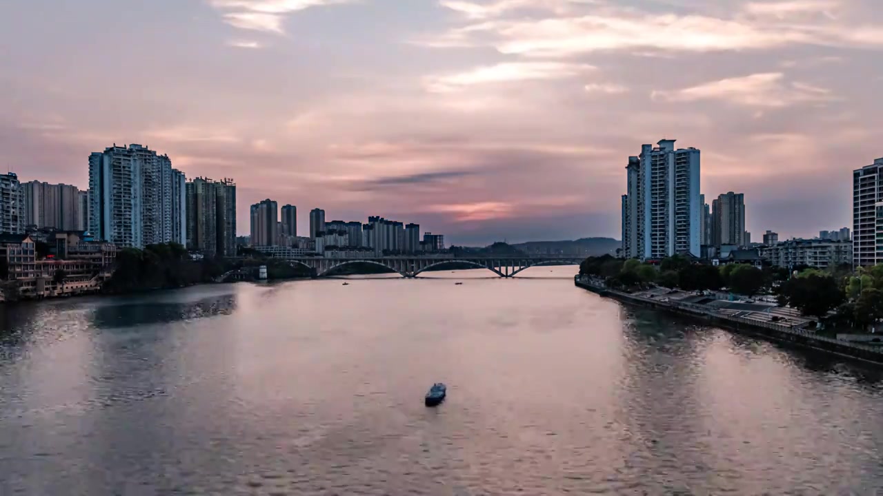 重庆市合川区涪江大桥的夕阳视频下载