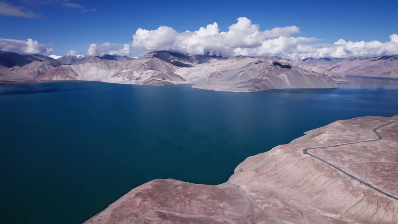 新疆白沙湖风景航拍延时合集视频素材