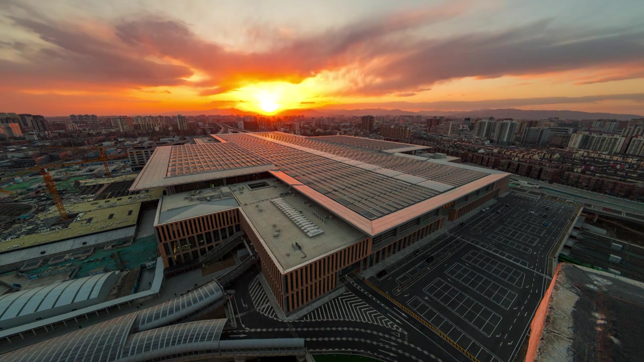 北京丰台站日转夜超广晚霞视频素材