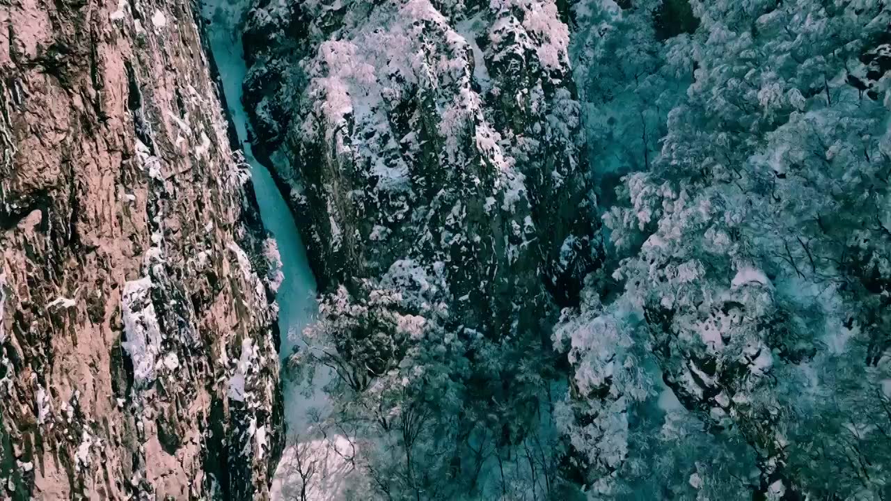 山西省长治市太行山春雪视频素材