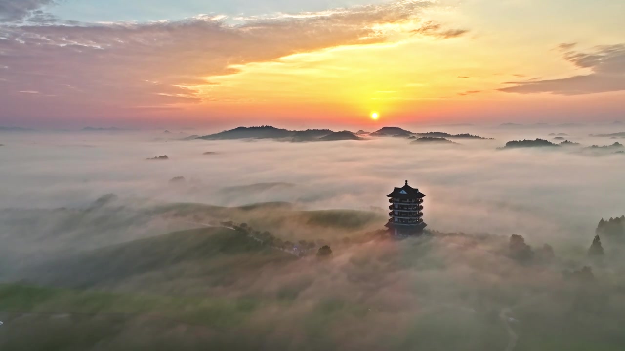 4K贵州遵义湄潭茶海日出航拍视频素材