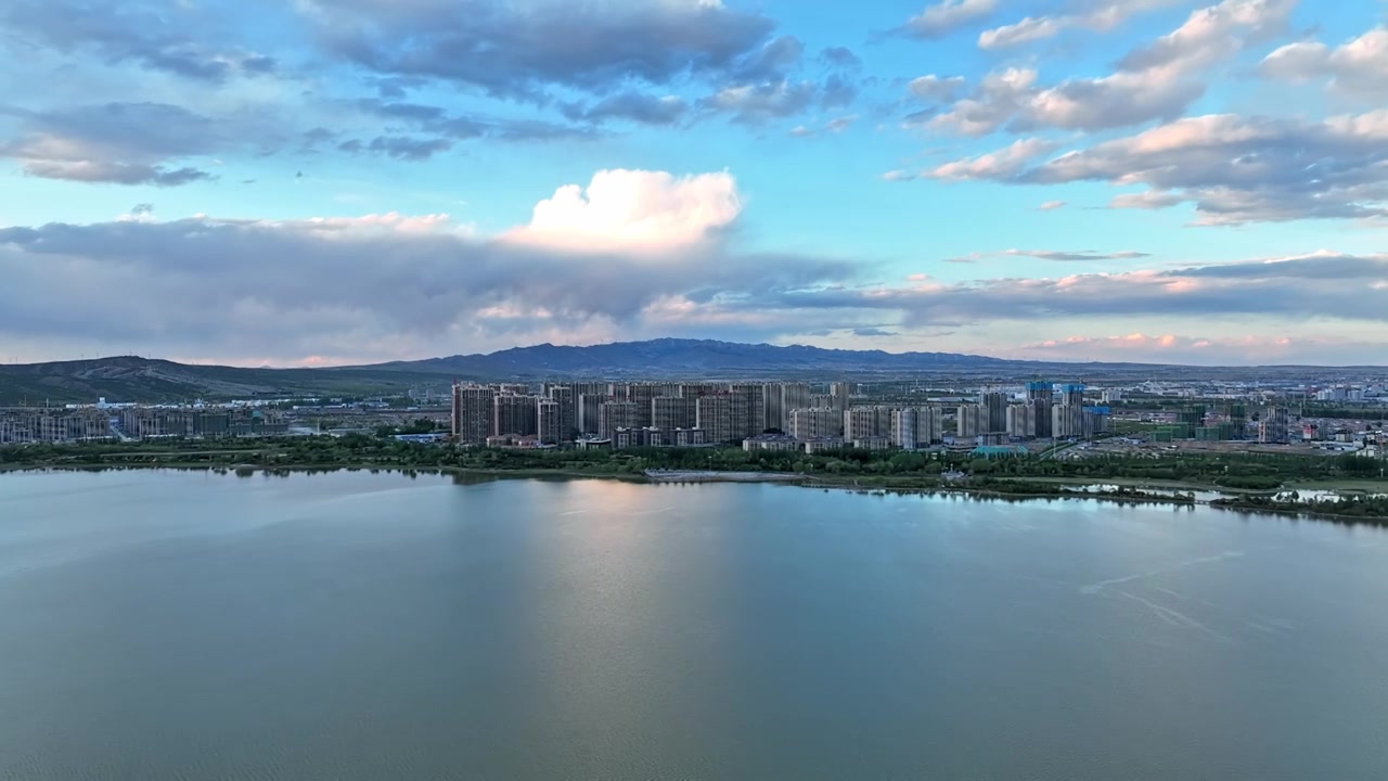 大同文瀛湖航拍大同城市建设御东新区视频素材