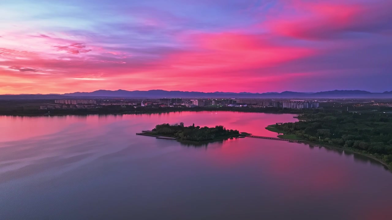 大同文瀛湖航拍大同城市建设御东新区视频下载