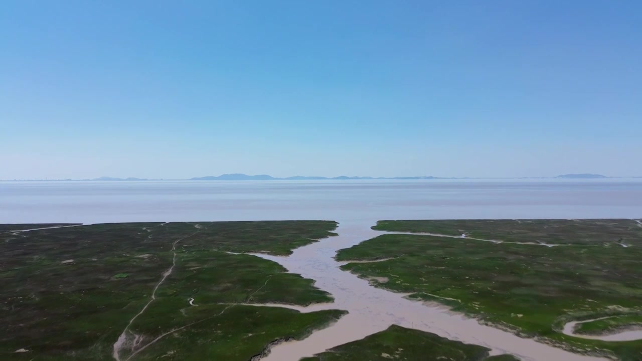 航拍宁波海边湿地视频下载