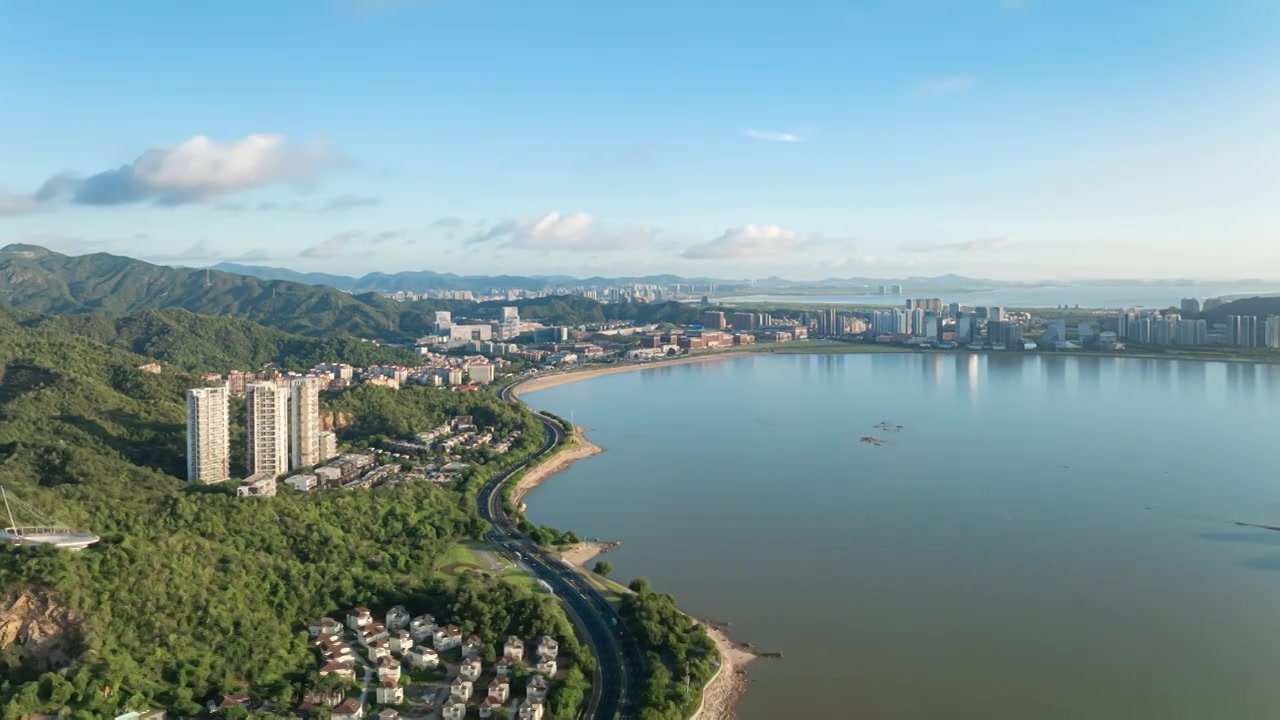 航拍珠海高新区唐家湾港湾大道延时视频素材