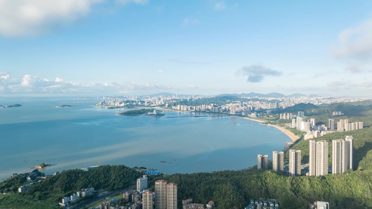 航拍珠海高新区唐家湾港湾大道延时视频素材