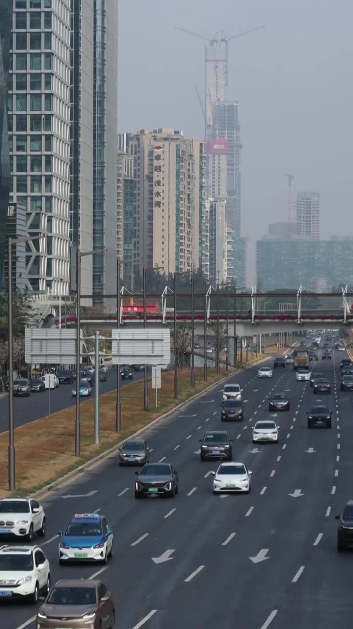 深圳城市道路汽车车流视频素材