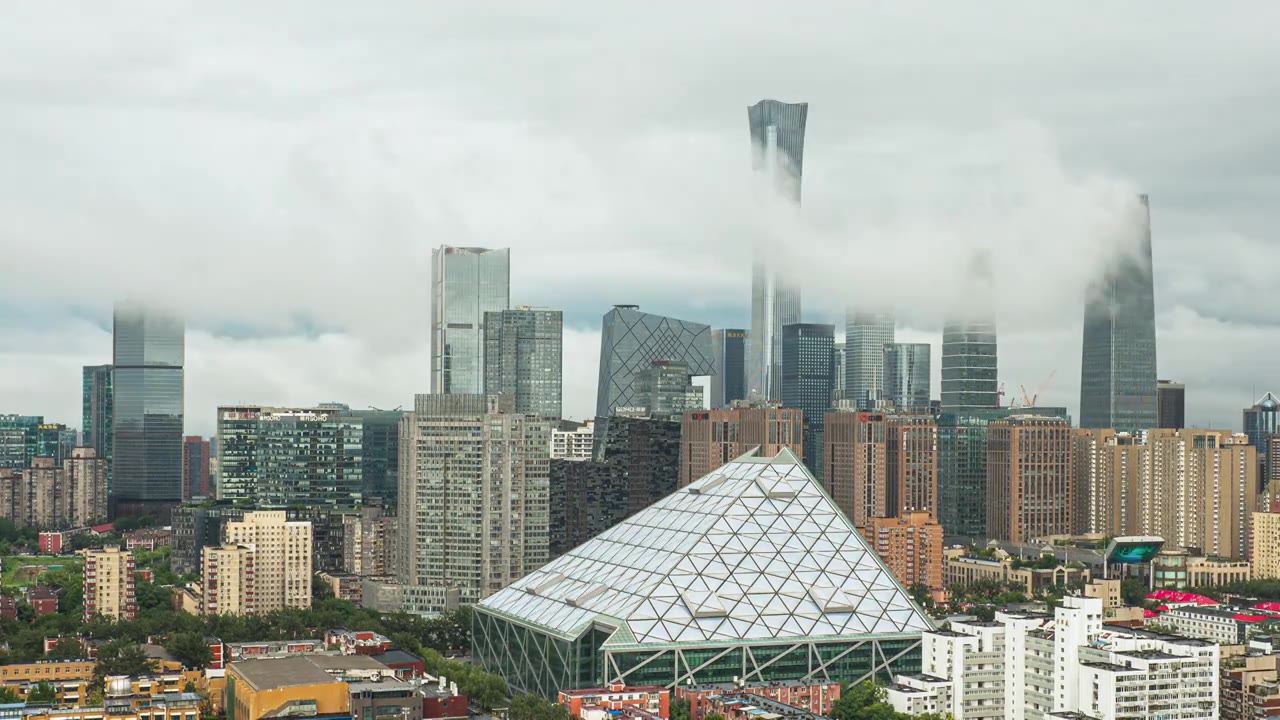 4K延时视频-雨后的北京天际线云海视频素材