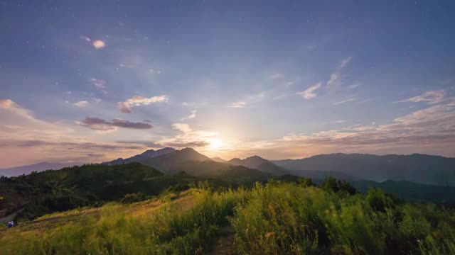 西安蓝田秦岭蓝关古道月升延时视频素材