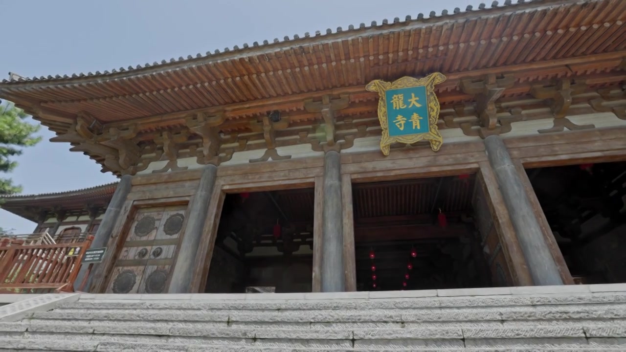 湖北襄阳唐城影视基地青龙寺古代建筑风景视频下载