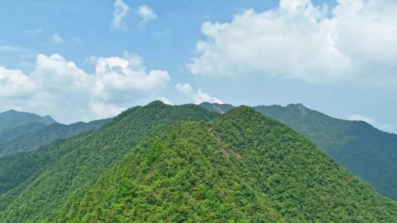 安徽皖南璜尖山区高山山顶风光视频素材