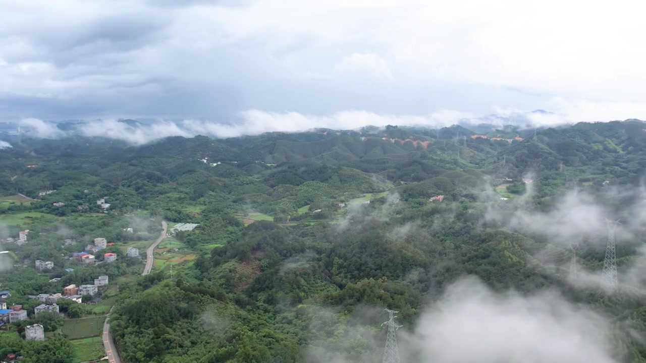 广西大山航拍风光视频下载