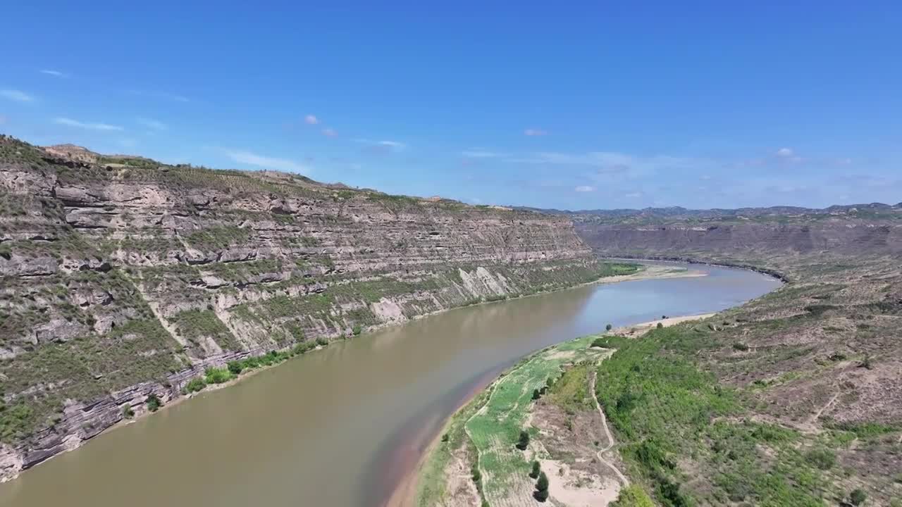 山西临汾永和黄河蛇曲地质公园夏日晴天视频下载