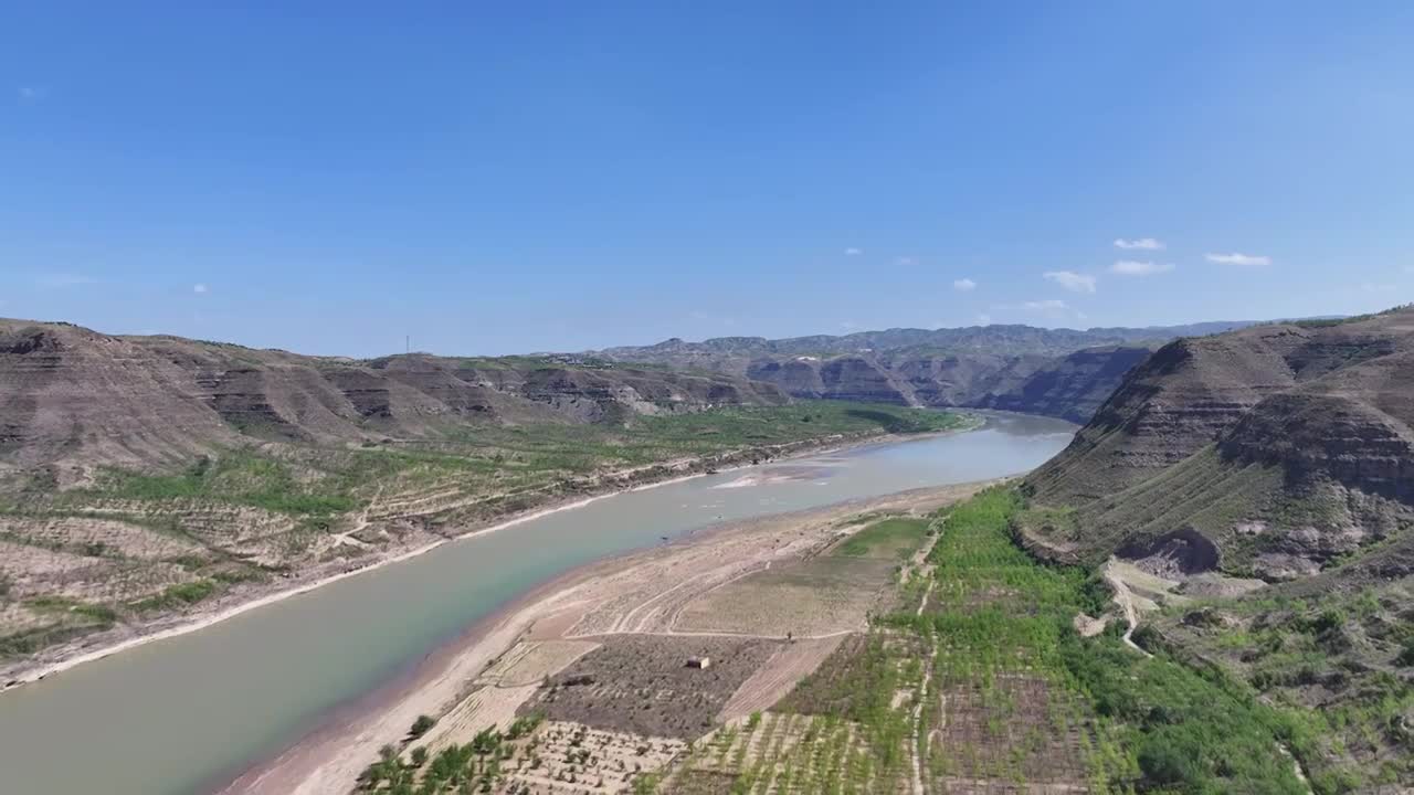 山西临汾永和黄河蛇曲地质公园夏日晴天视频下载