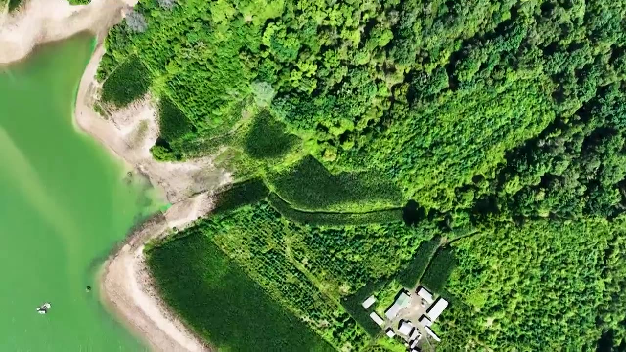 吉林松花湖夏季自然风光山水风景航拍视频素材