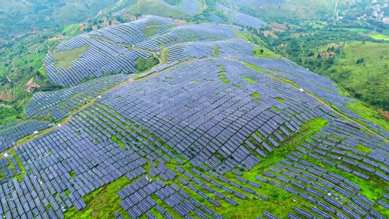 贵州山地光伏发电站视频下载