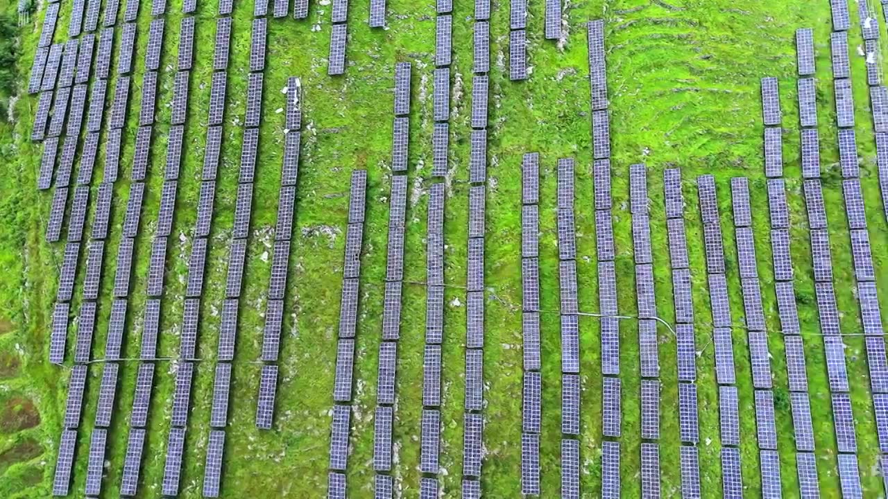 贵州山地光伏发电站视频下载