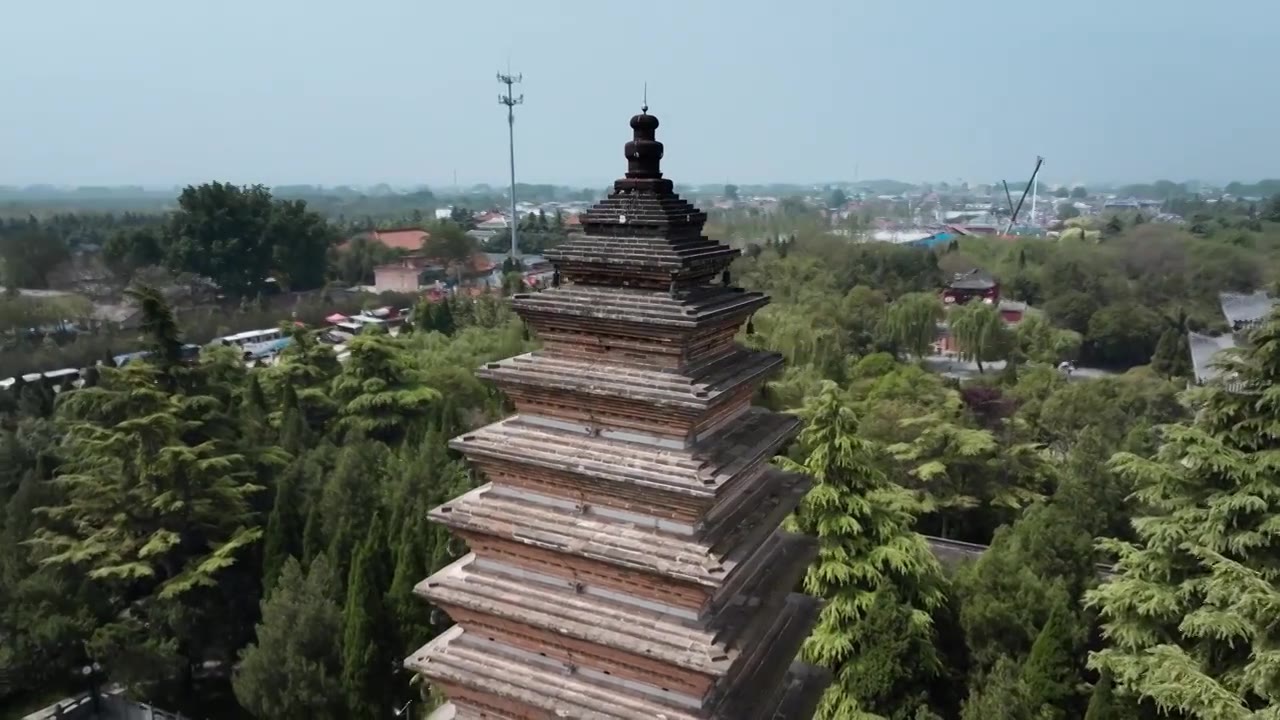 河南省洛阳市白马寺齐云塔春日风光（航拍）视频下载