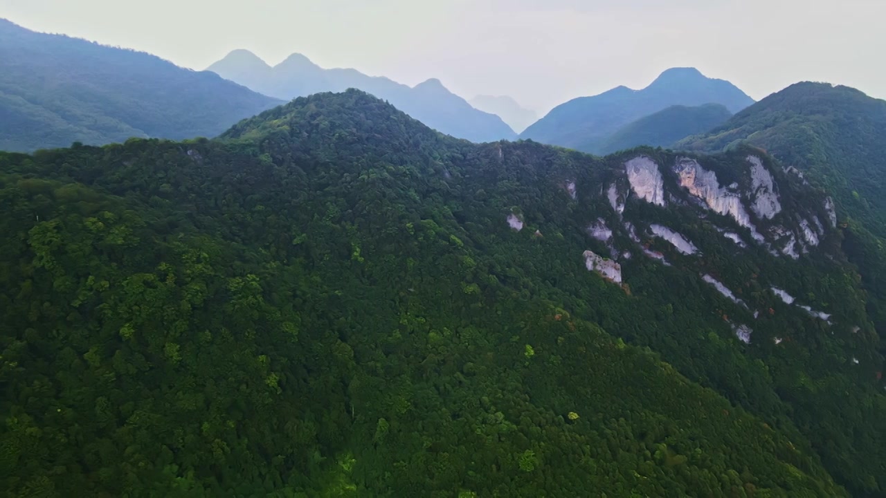 航拍五里坡国家级自然保护区视频素材