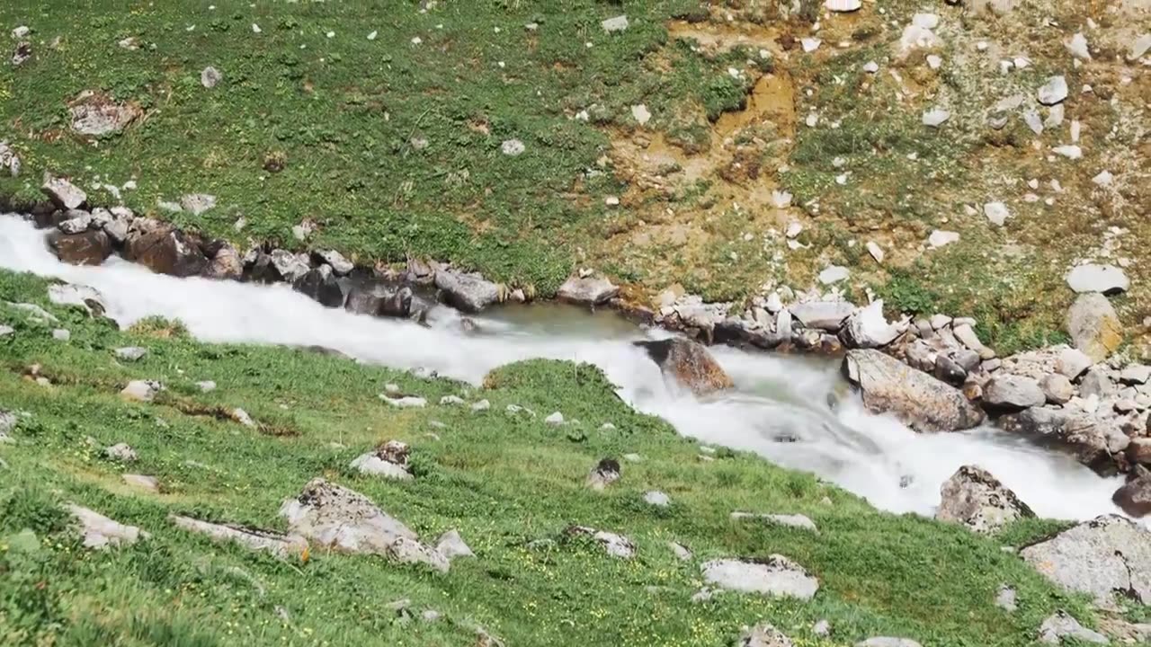 户外徒步登山视频素材