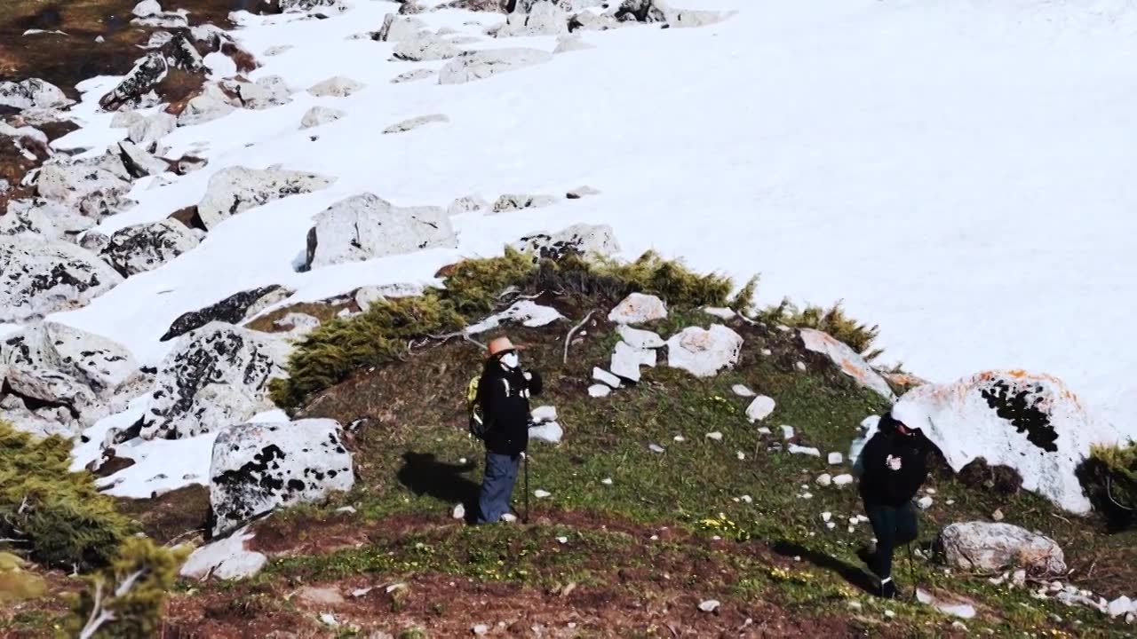 户外徒步登山视频素材