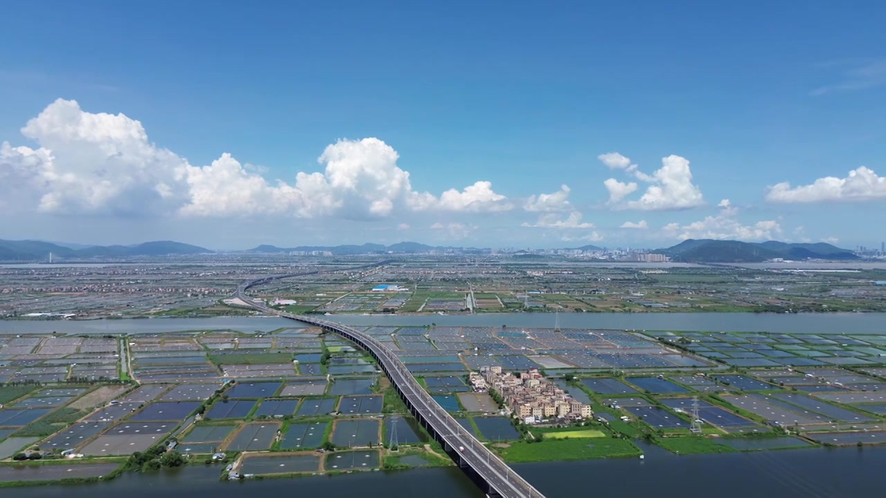 航拍珠海斗门水产养殖基地视频下载