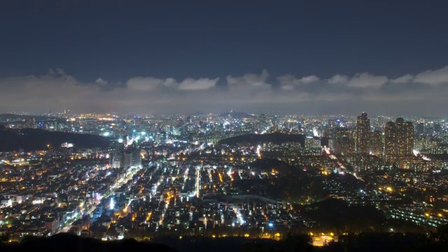 夜景塔楼宫殿和首尔的城市建筑视频素材