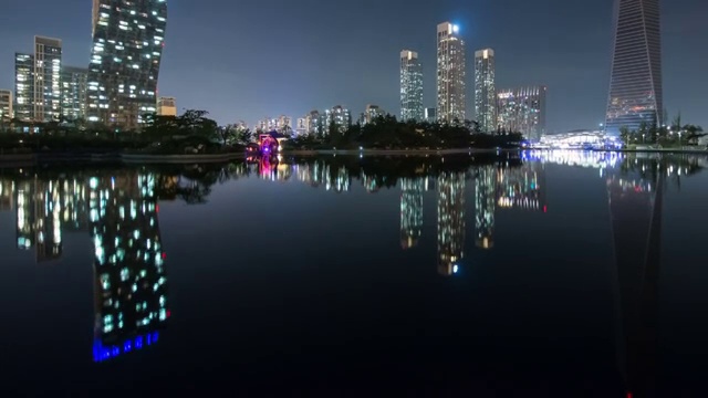 仁川松岛新城中央公园建筑夜景视频素材