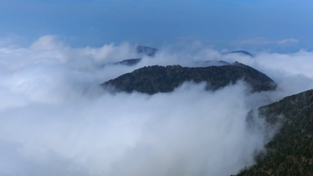 吉日三山的云海视频素材