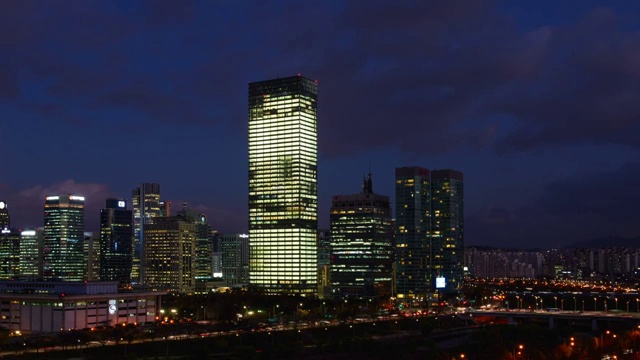 Yeouido地区城市建筑夜景视频素材