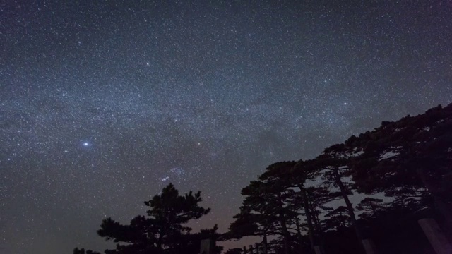 黄山星空延时素材视频下载