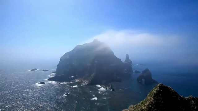 独岛(位于韩国东海岸)的海景视频素材