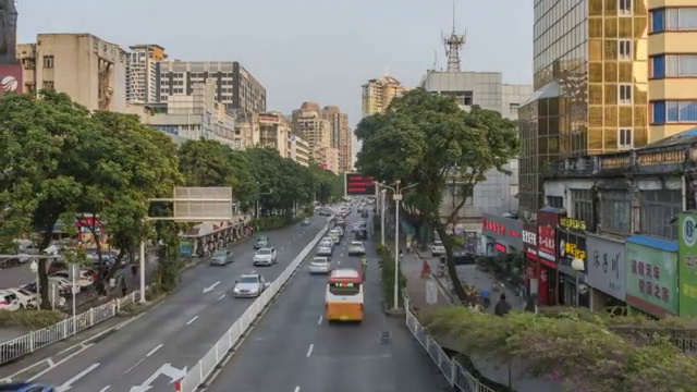 珠海湾仔沙大范围日转夜车流延时视频素材