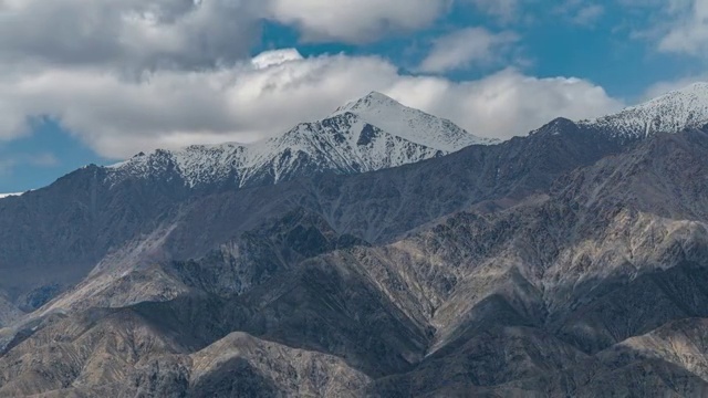 青海大柴旦雪山延时视频素材