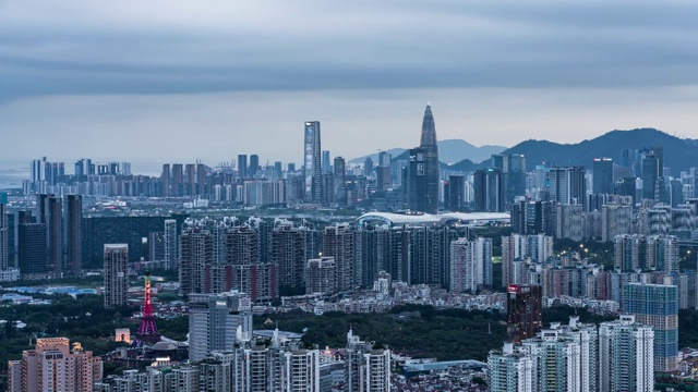 深圳南山城市天际线黄昏转夜景视频素材