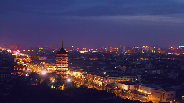 航拍苏州北塔报恩寺夜景风光视频素材