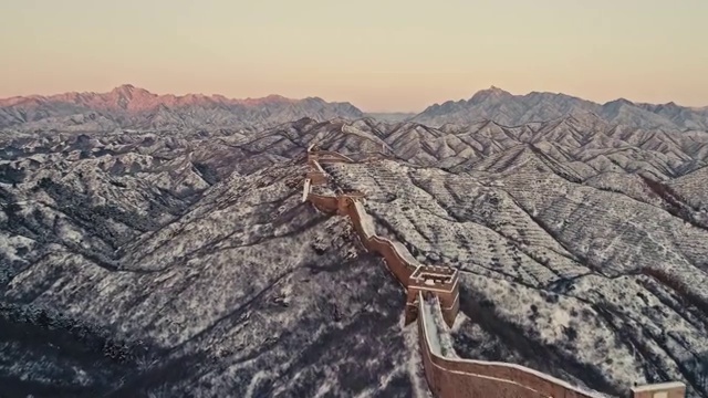 航拍金山岭长城日出视频素材