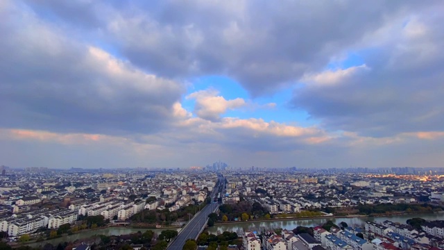 鸟瞰苏州现代城市市区延时风光视频素材