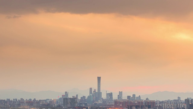 北京国贸都市风光广角日落延时摄影视频素材