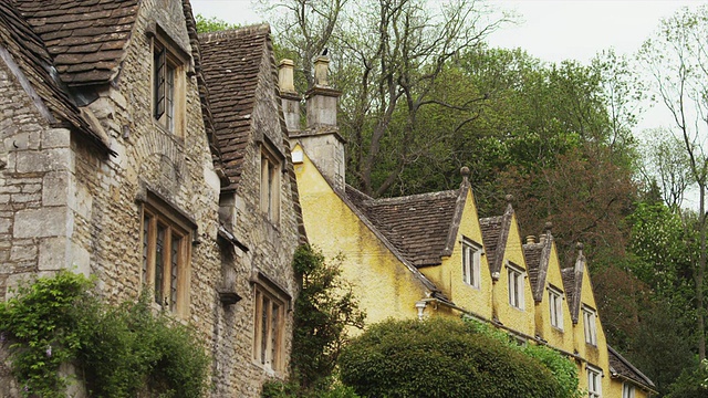 MS TU Old houses / Castle Combe，科茨沃尔德，威尔特郡，英国视频素材